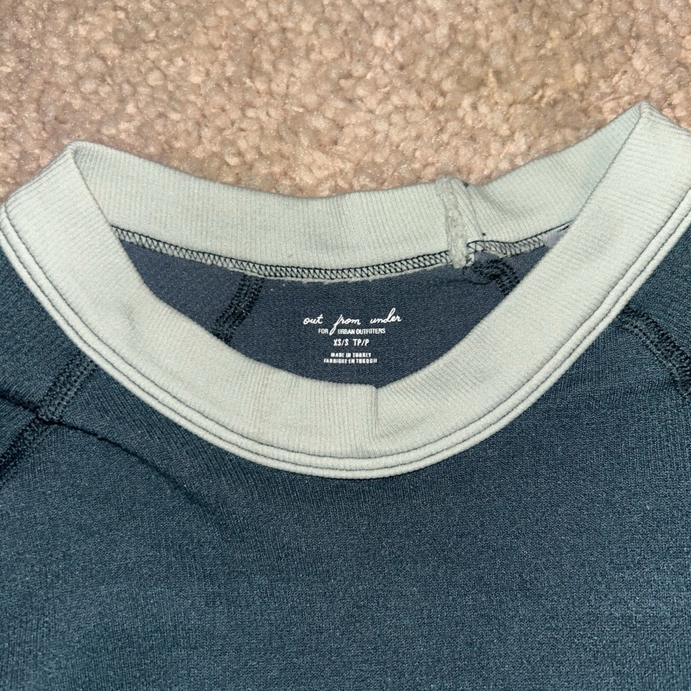 Urban Outfitters Men's Gray Sweater